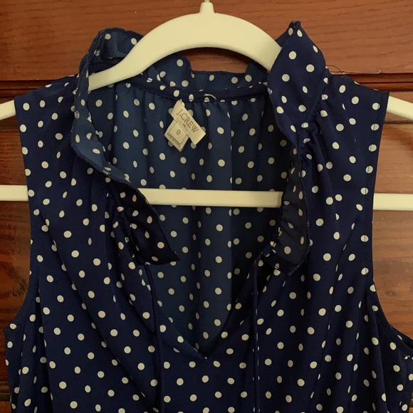 j crew | polka dot sleeveless shirt - Picture 3 of 9